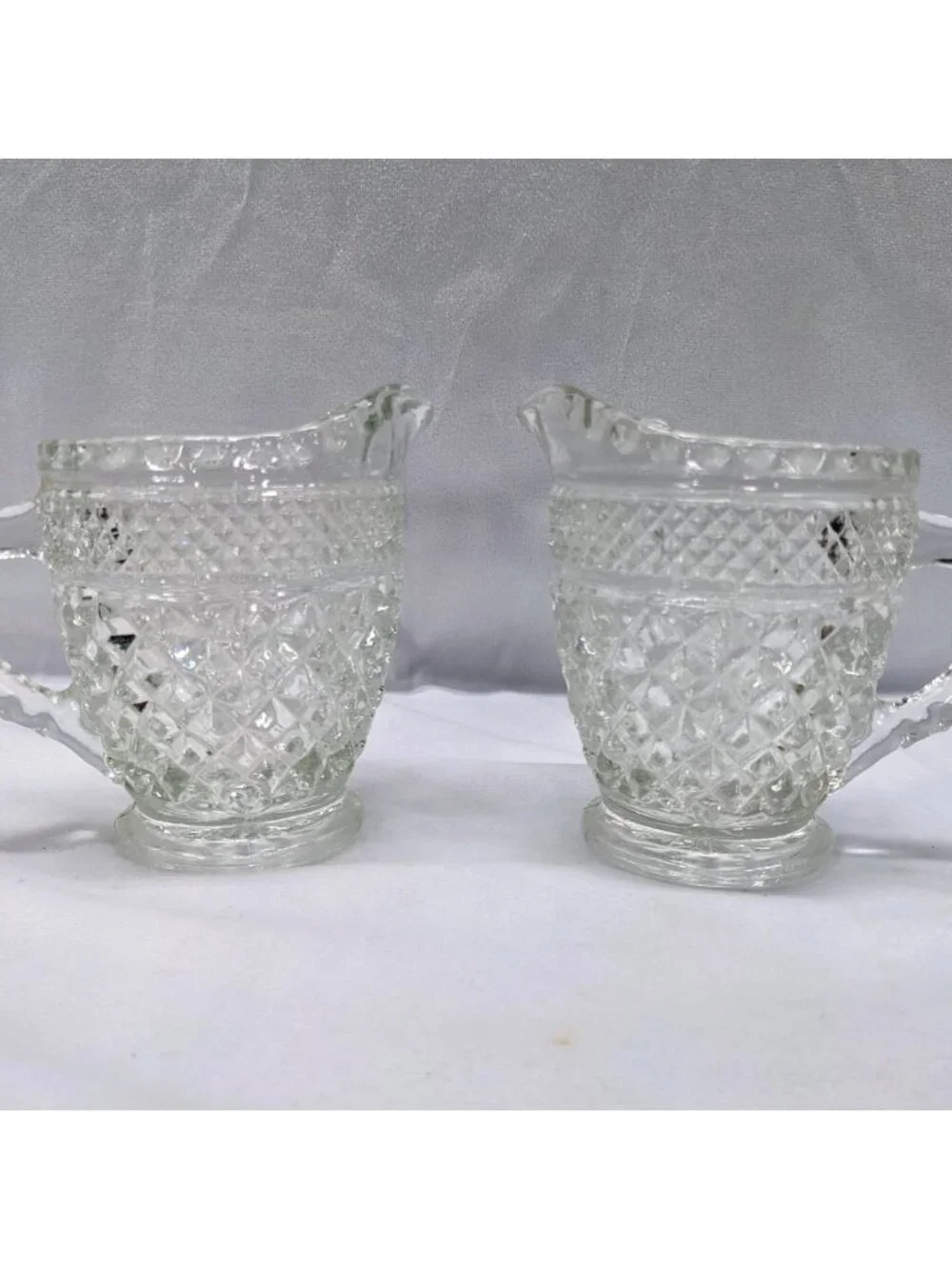 Vtg Anchor Hocking Wexford Pressed Glass Creamers Lot Of 2 Diamond Cut Pattern